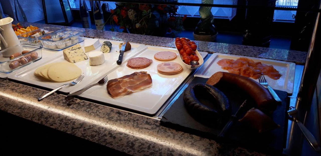 Alemannenhof Hotel Engel Rickenbach  Ngoại thất bức ảnh